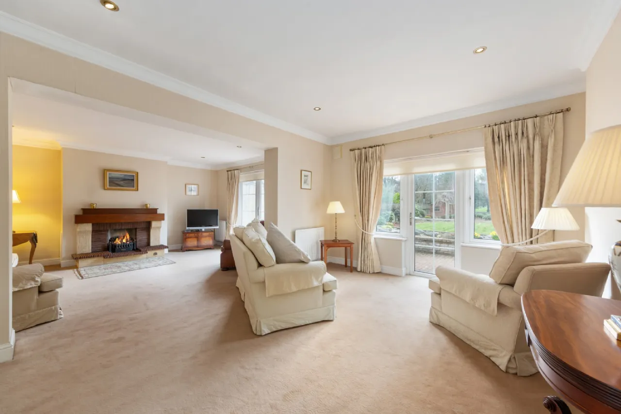 Photo of Bizville, 27 Hillside Drive, Rathfarnham, Dublin 14, D14 P7W3