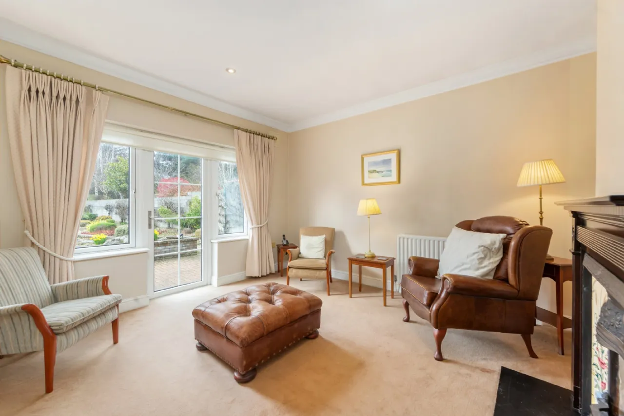 Photo of Bizville, 27 Hillside Drive, Rathfarnham, Dublin 14, D14 P7W3