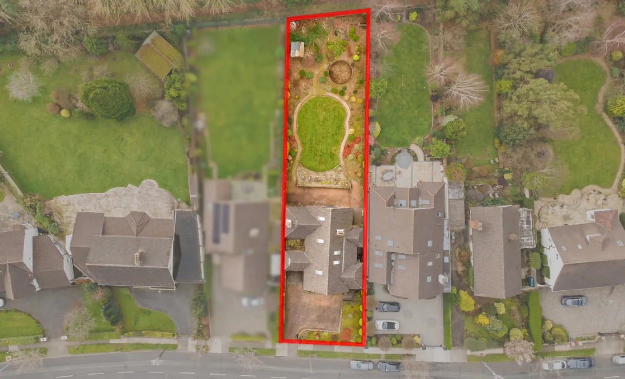 Photo of Bizville, 27 Hillside Drive, Rathfarnham, Dublin 14, D14 P7W3