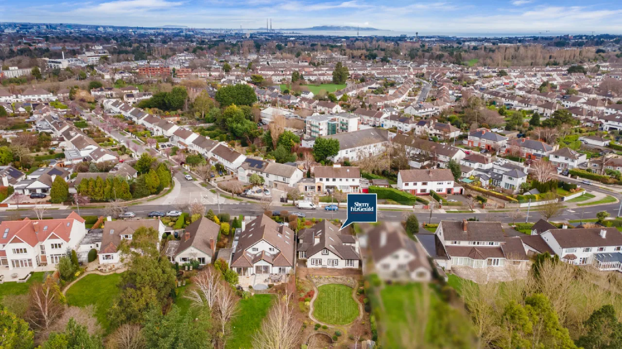 Photo of Bizville, 27 Hillside Drive, Rathfarnham, Dublin 14, D14 P7W3