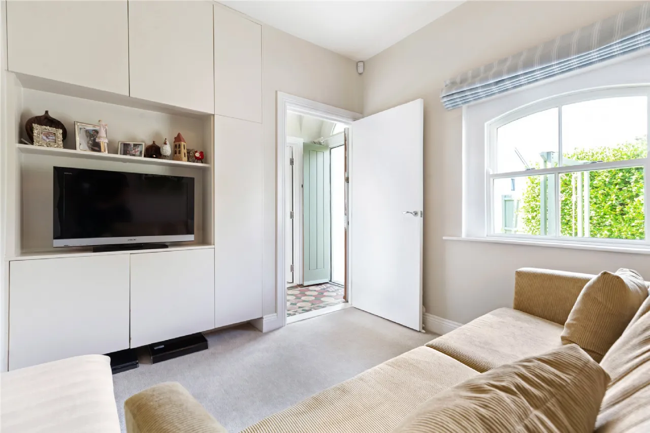 Photo of Eaton Brae Lodge, Corbawn Lane, Shankill, Co.Dublin, D18V6K4