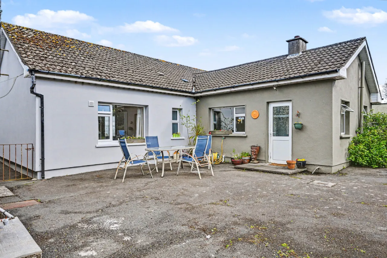 Photo of Greenmount, Ballinglen, Tara Hill, Gorey, Co Wexford, Y25C827