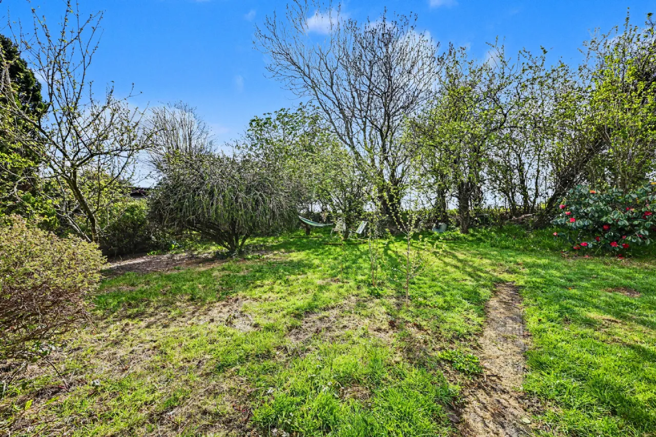 Photo of Greenmount, Ballinglen, Tara Hill, Gorey, Co Wexford, Y25C827