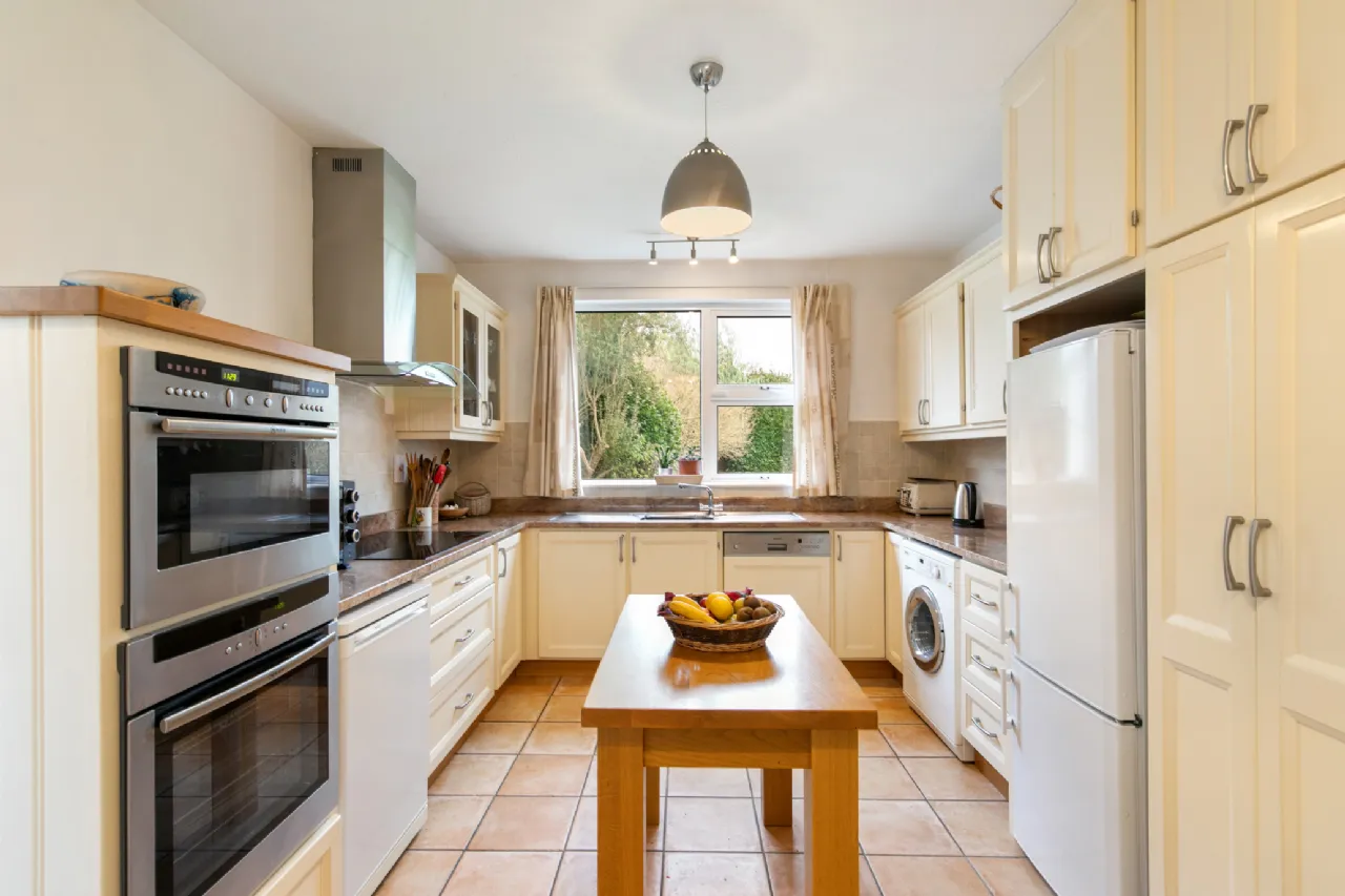 Photo of 2 Kerrymount Green, Foxrock, Dublin 18, D18 Y6N3