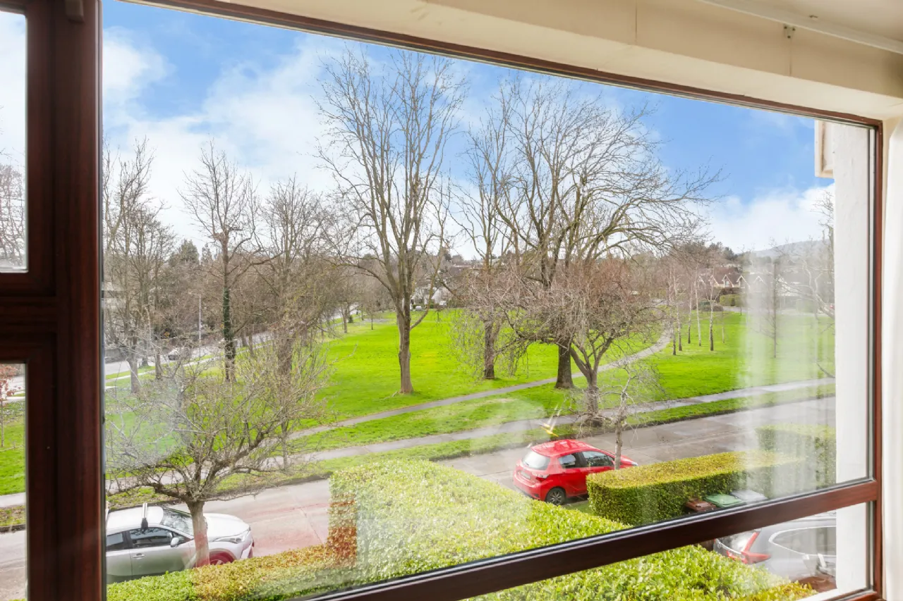 Photo of 2 Kerrymount Green, Foxrock, Dublin 18, D18 Y6N3