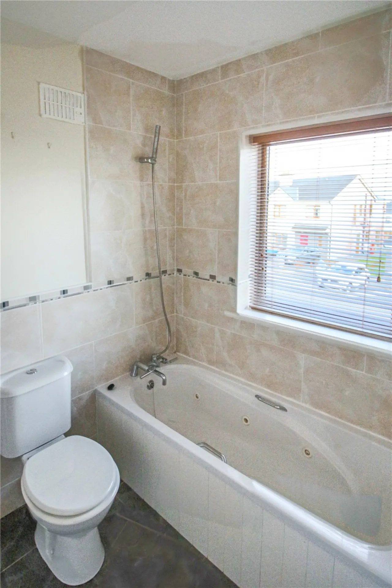 Photo of 6 Bothar Fergus, Dun Ri, Carrick On Shannon, Co Leitrim, N41 H277