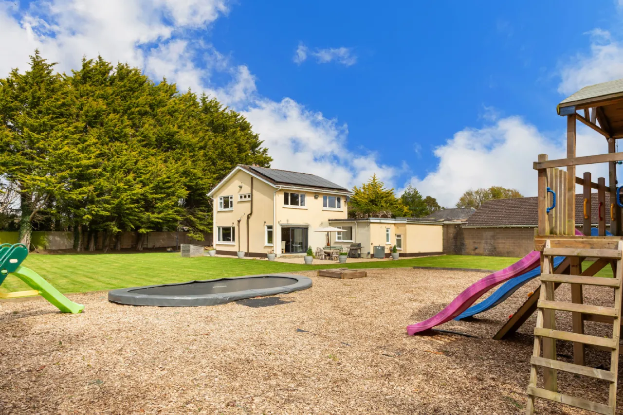 Photo of Robin Hill, Ballymana Lane, Kiltipper, Tallaght, Dublin 24, D24 E7Y8