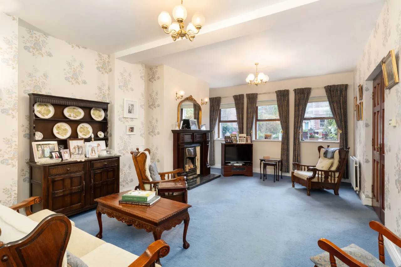 Photo of Beiginis, 14 Raglan Road, Ballsbridge, Dublin 4, D04 N5W0