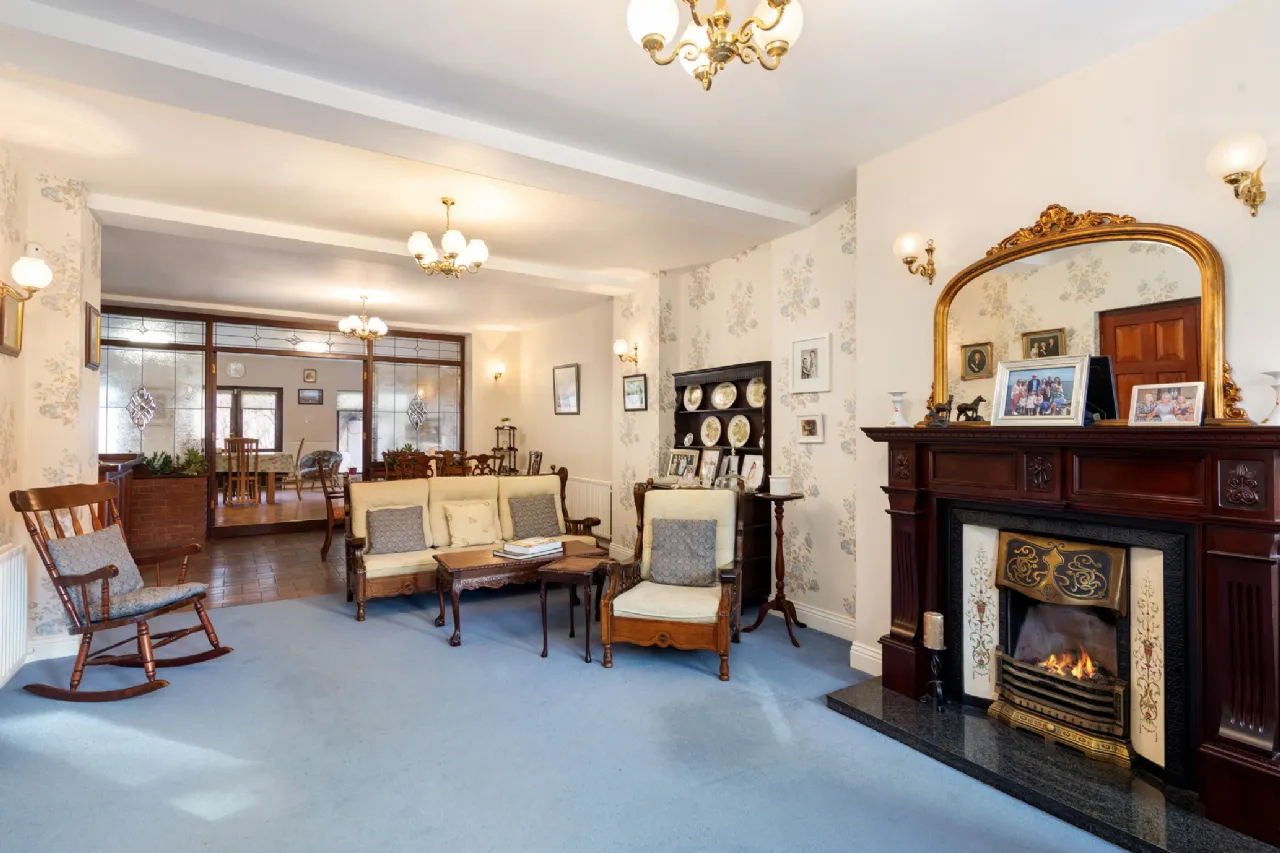 Photo of Beiginis, 14 Raglan Road, Ballsbridge, Dublin 4, D04 N5W0