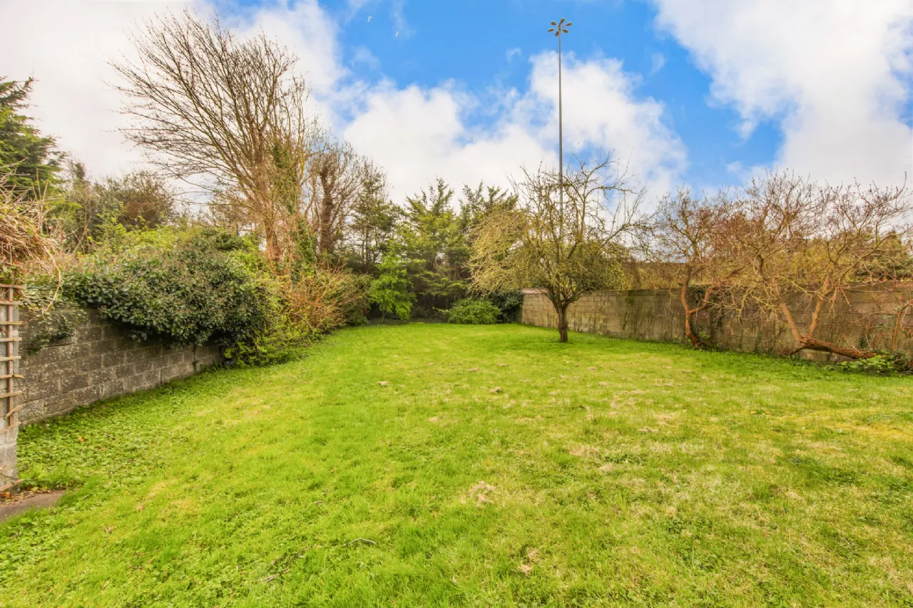 Photo of 9 Hollyville Terrace, Palmerstown, Dublin 20, D20 YR98