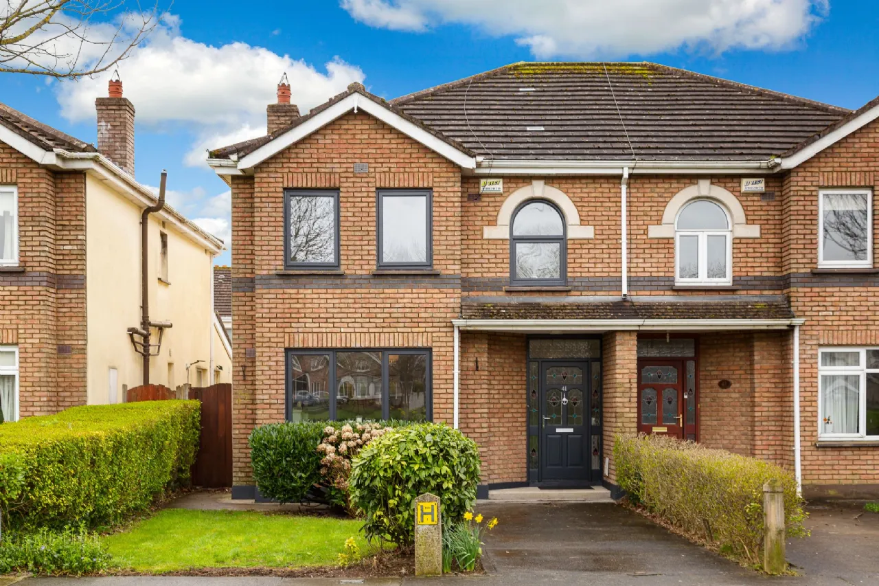 Photo of 41 Charnwood Park, Clonsilla, Dublin 15, D15 H6T2