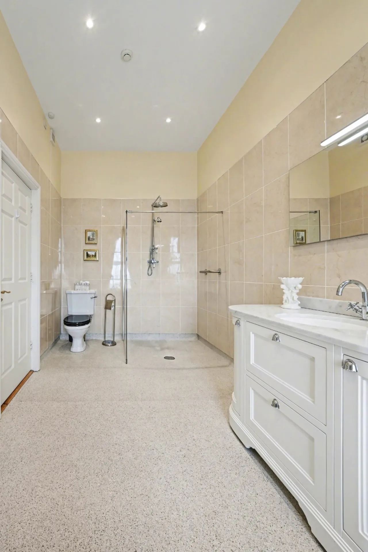 Photo of Atlantic Breeze, 2 Lower Branch Road, Tramore, Co. Waterford, X92 TY86