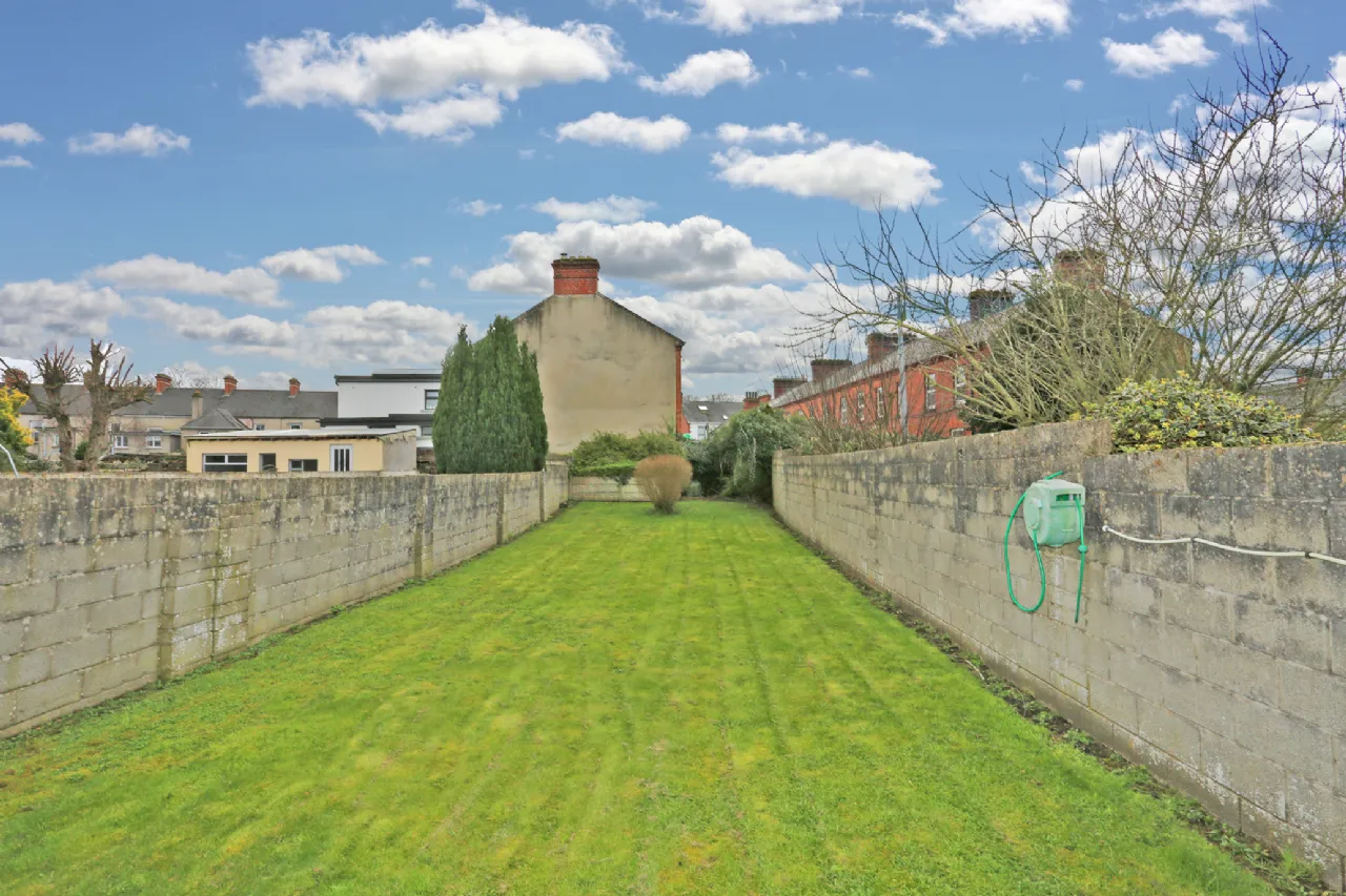 Photo of 10 Fairview Terrace, Greenhill Road, Garryowen, Limerick, V94 A34W
