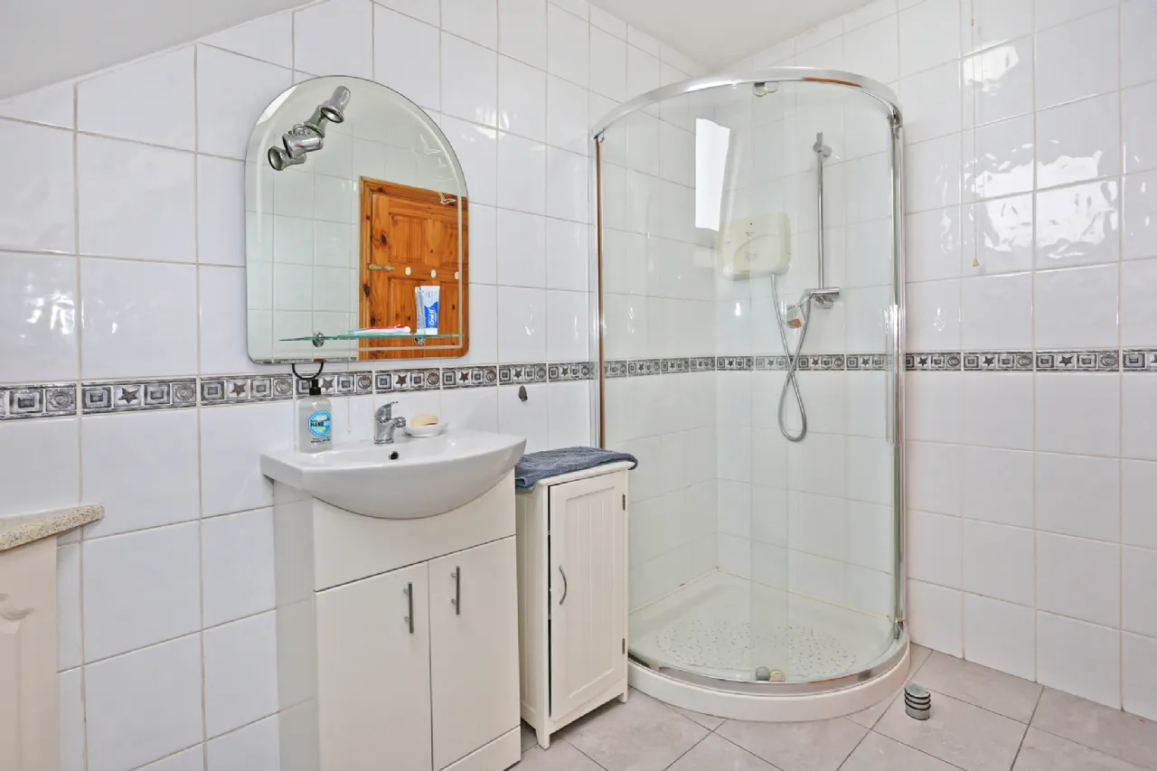 Photo of 10 Fairview Terrace, Greenhill Road, Garryowen, Limerick, V94 A34W