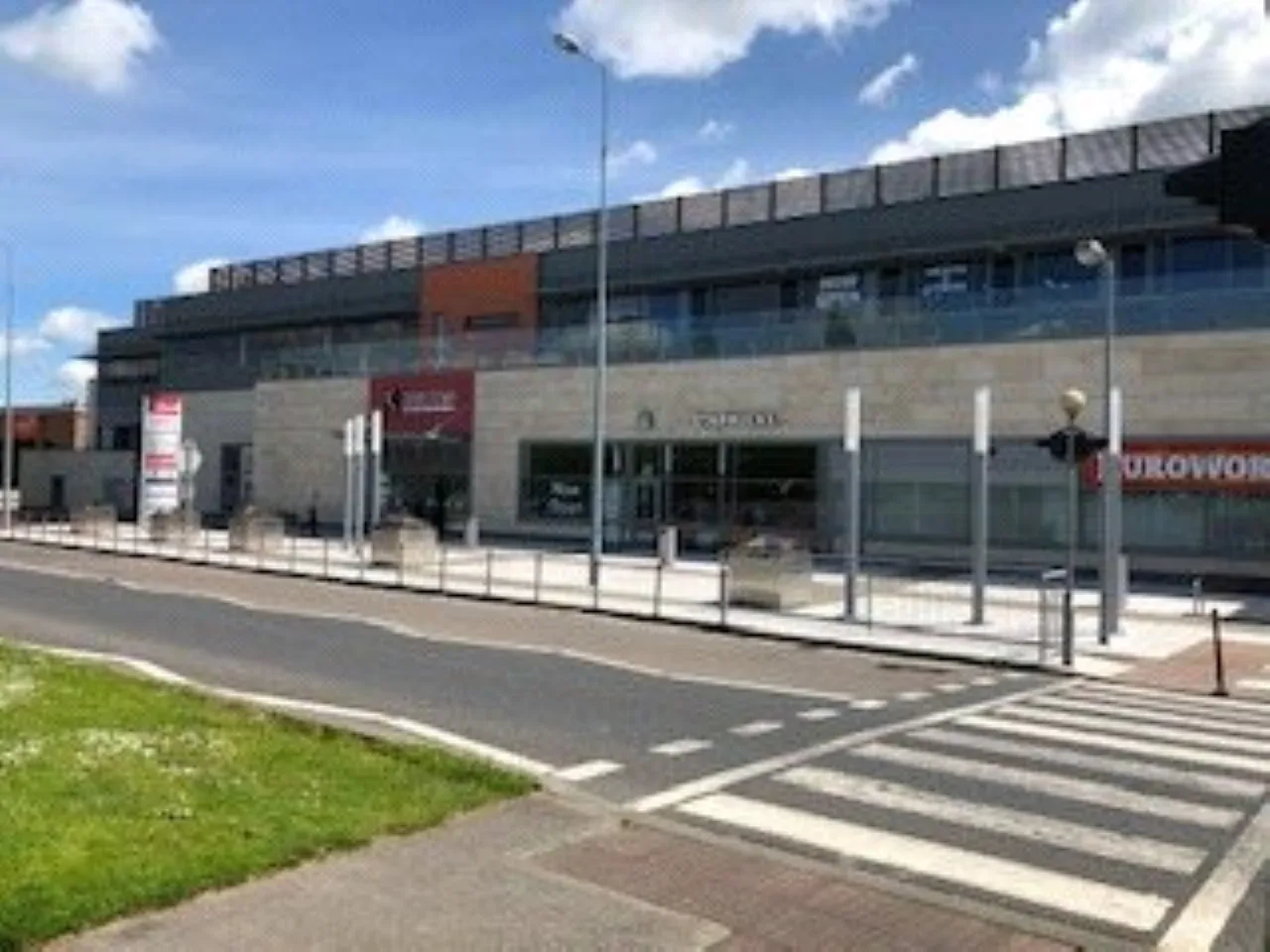 Photo of Cashel Town Shopping Centre,, Cahir Road,, Cashel,, Co. Tipperary