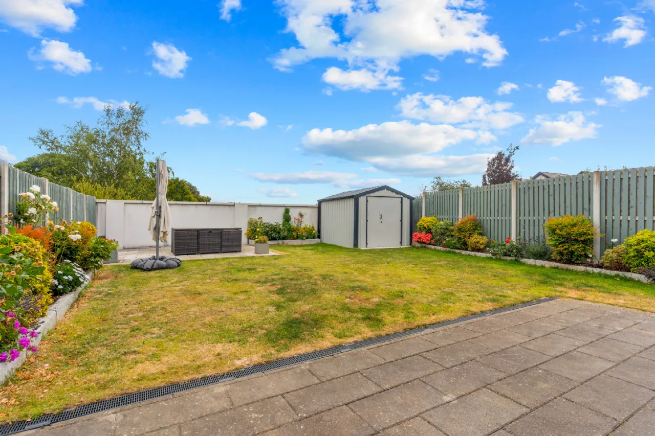 Photo of 61 Bishops Gate, Kilternan, Dublin 18, D18 HF6R
