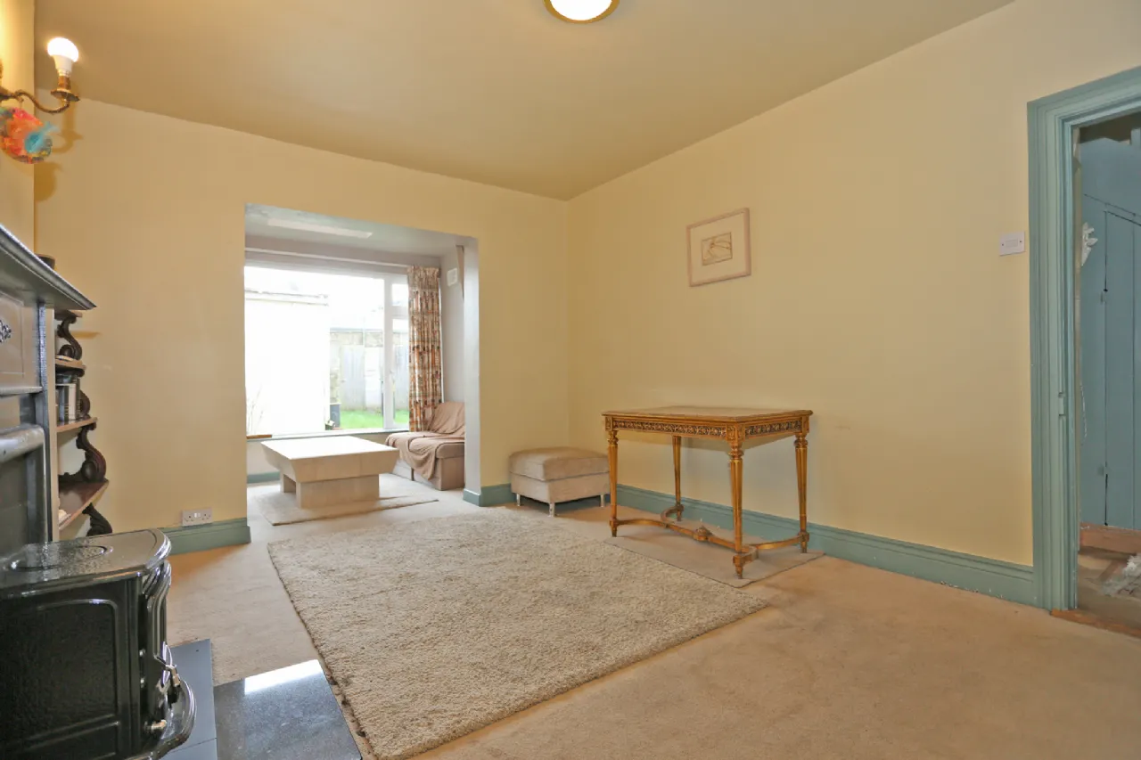 Photo of Inisbeo, 8 Elm Park, Ennis Road, Limerick, V94 X3WX