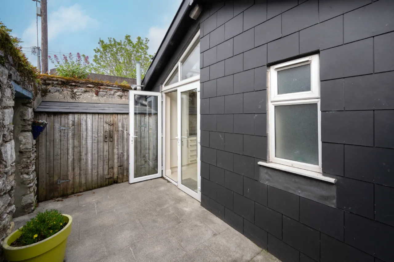 Photo of 2 Kingston Avenue, Victoria Road, Cork, T12 H2HK