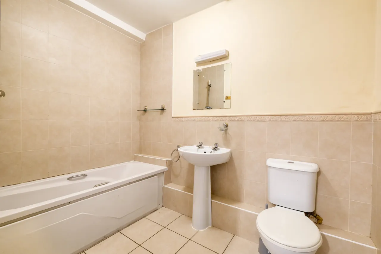 Photo of 27 Sandy Lane, Richmond Street, Longford, N39 Y677