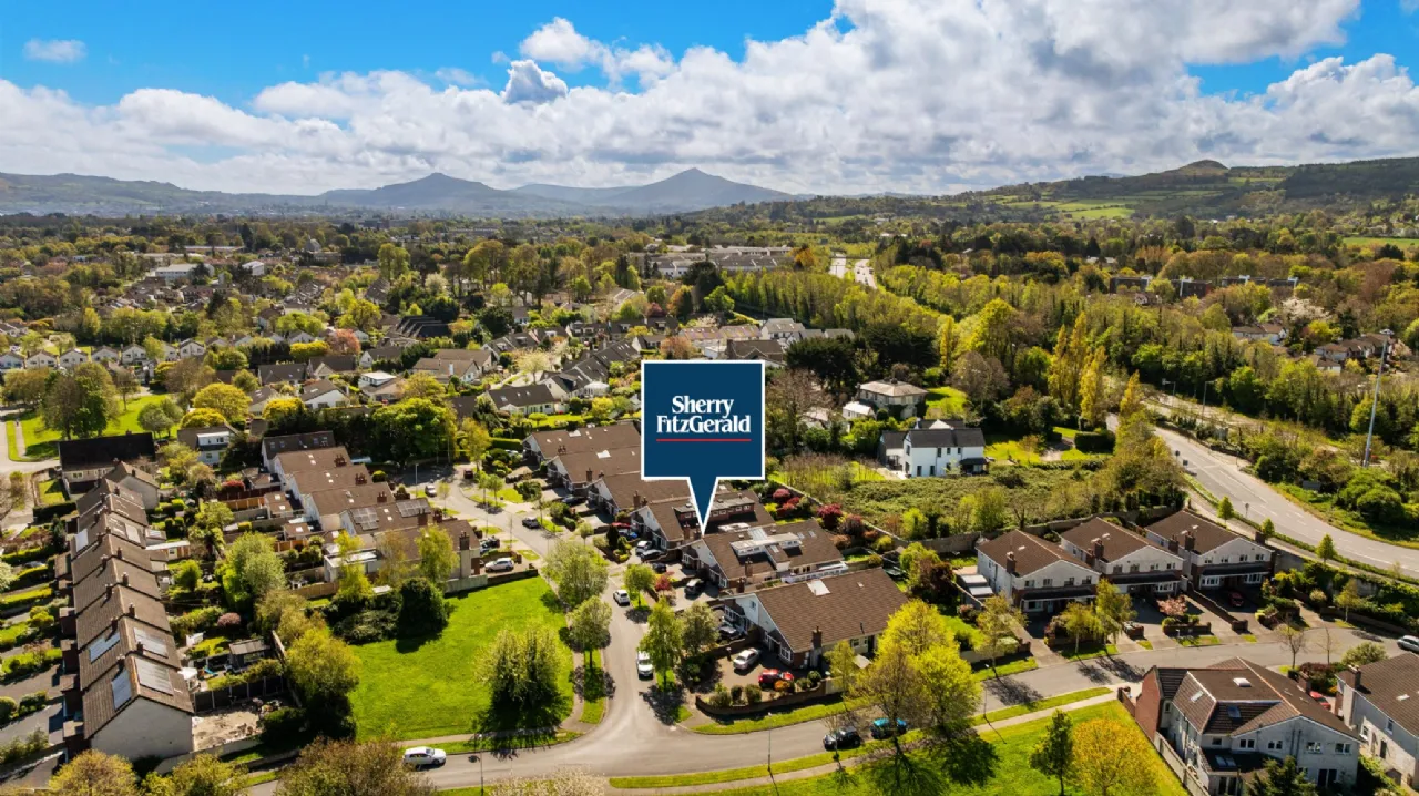 Photo of 19 Seaview Wood, Shankill, Dublin 18, D18 RX71