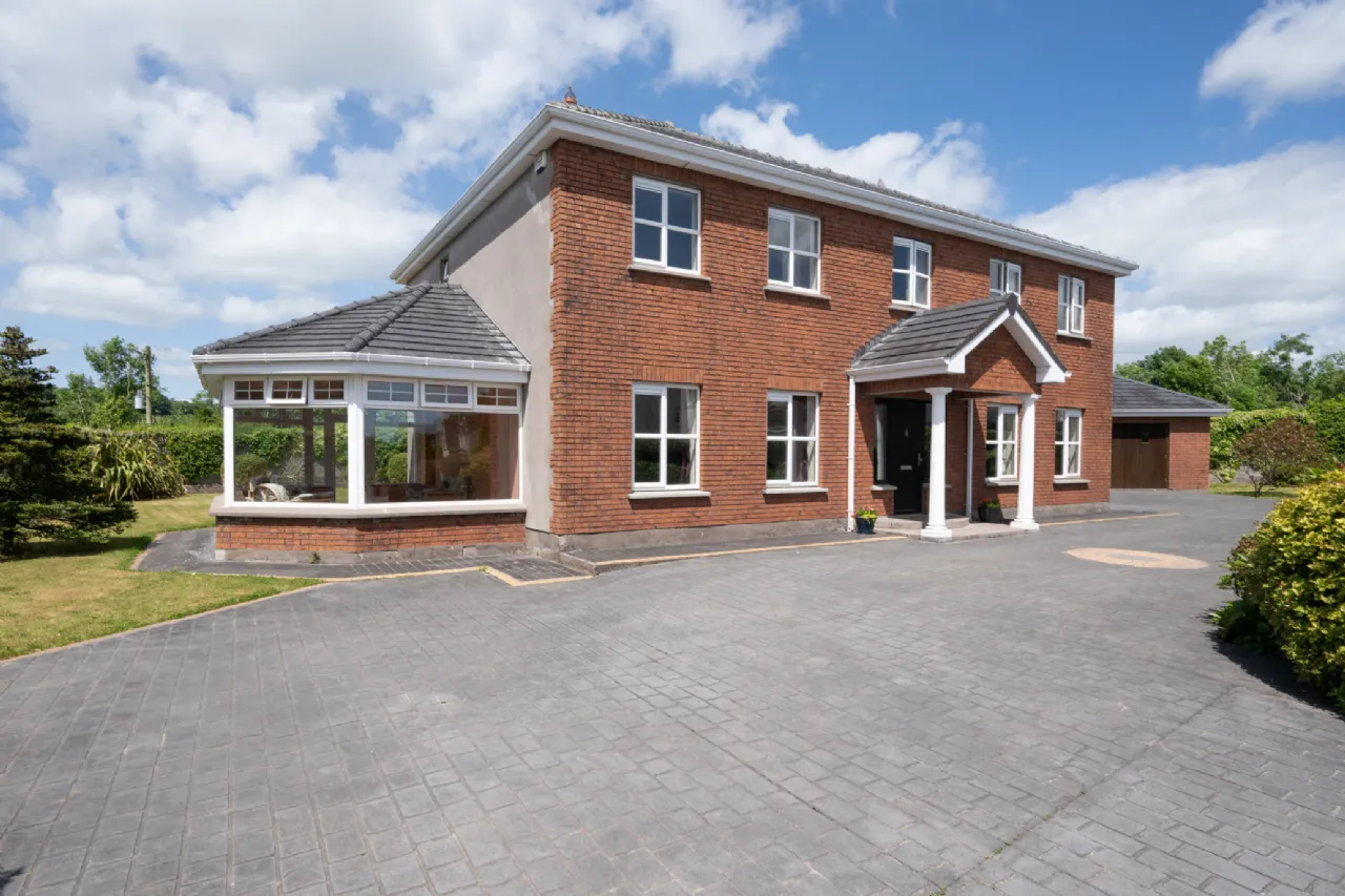 Photo of 11 Chestnut Lawn, Classes Lake, Ovens, Co Cork, P31A499