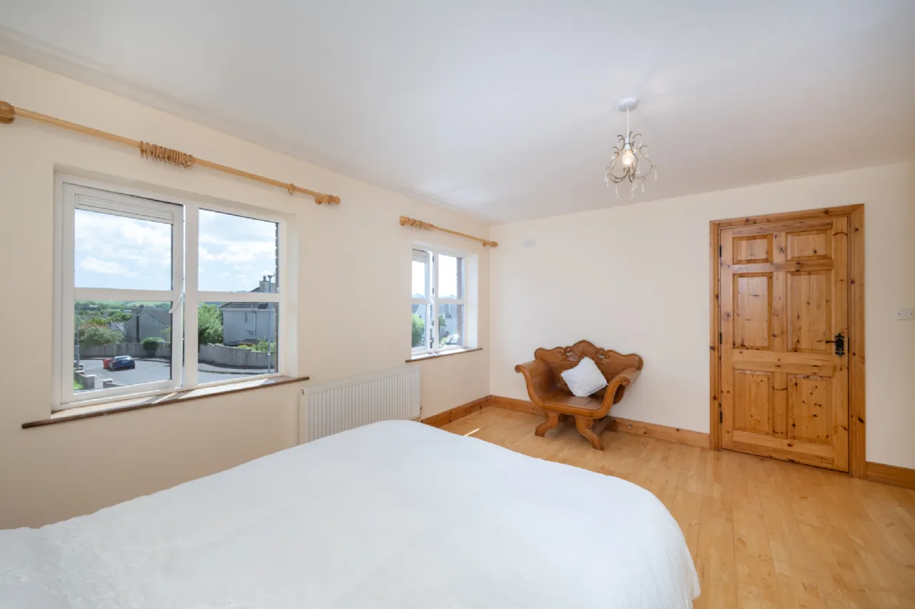 Photo of 11 Chestnut Lawn, Classes Lake, Ovens, Co Cork, P31A499