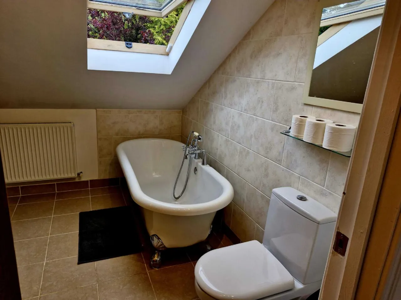 Photo of Three Wells Cottage, Macreddin Road, Aughrim Upper, Aughrim, Co Wicklow, Y14YN73