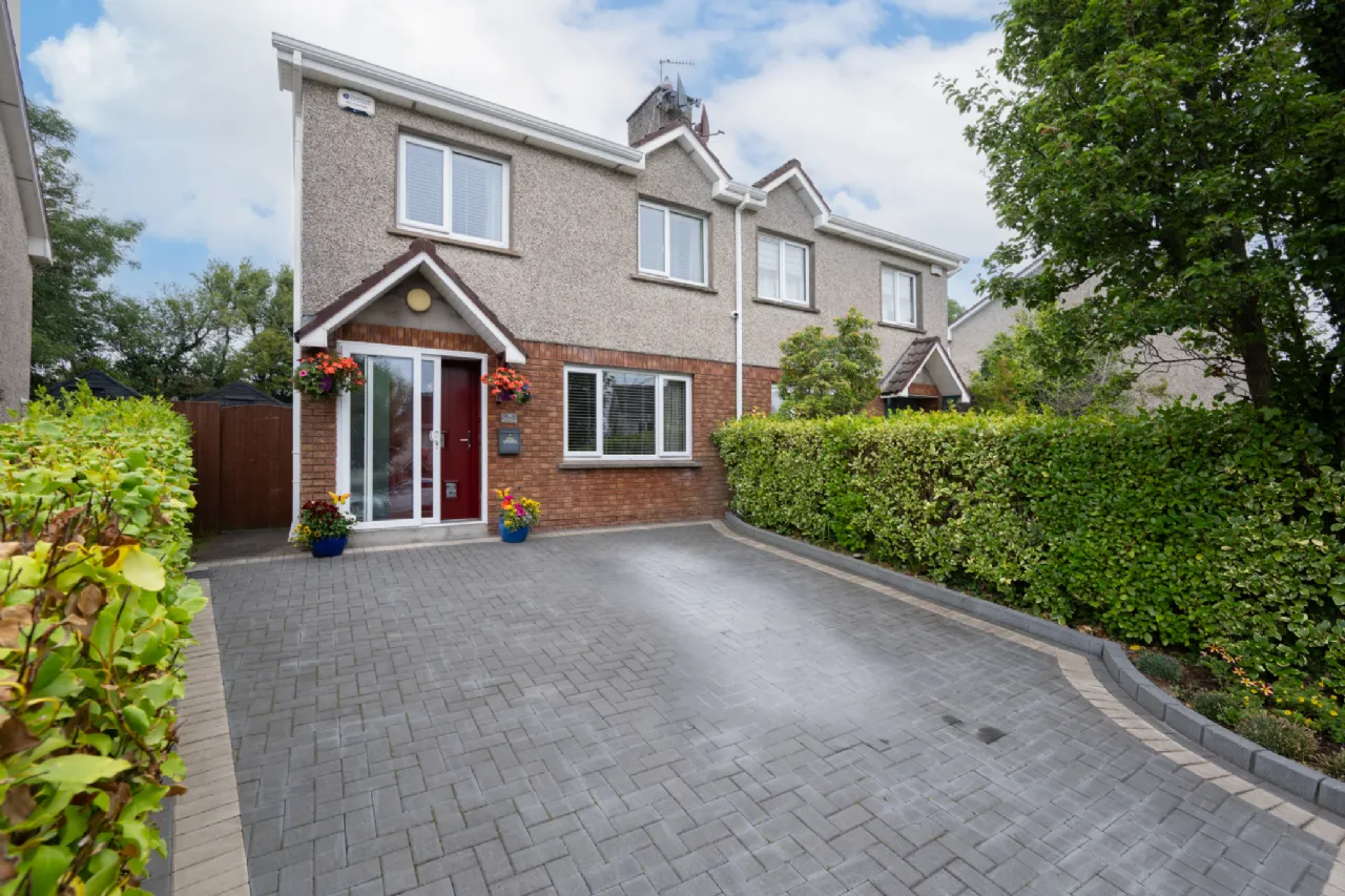 Photo of 34 The Willows, Classes Lake, Ovens, Cork, P31H525
