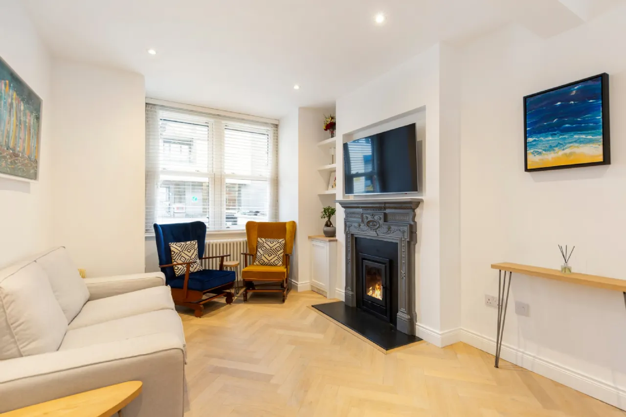 Photo of 73 Ringsend Road, Ringsend, Dublin 4, D04 KD57