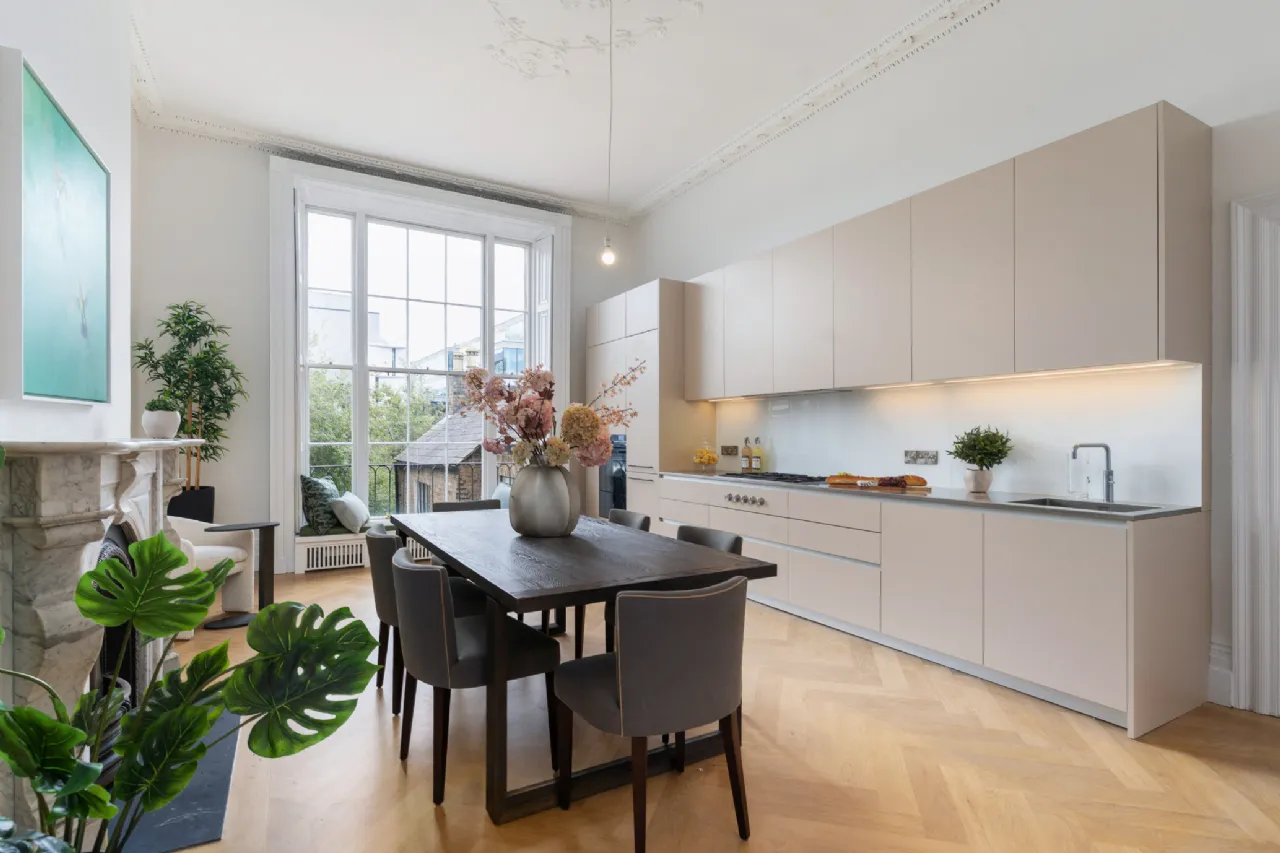 Photo of 25 Fitzwilliam Street Upper, Dublin 2, D02 K235