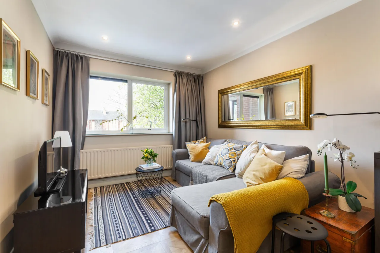 Photo of 11 Crosbie House, Northbrook Avenue, Ranelagh, Dublin 6