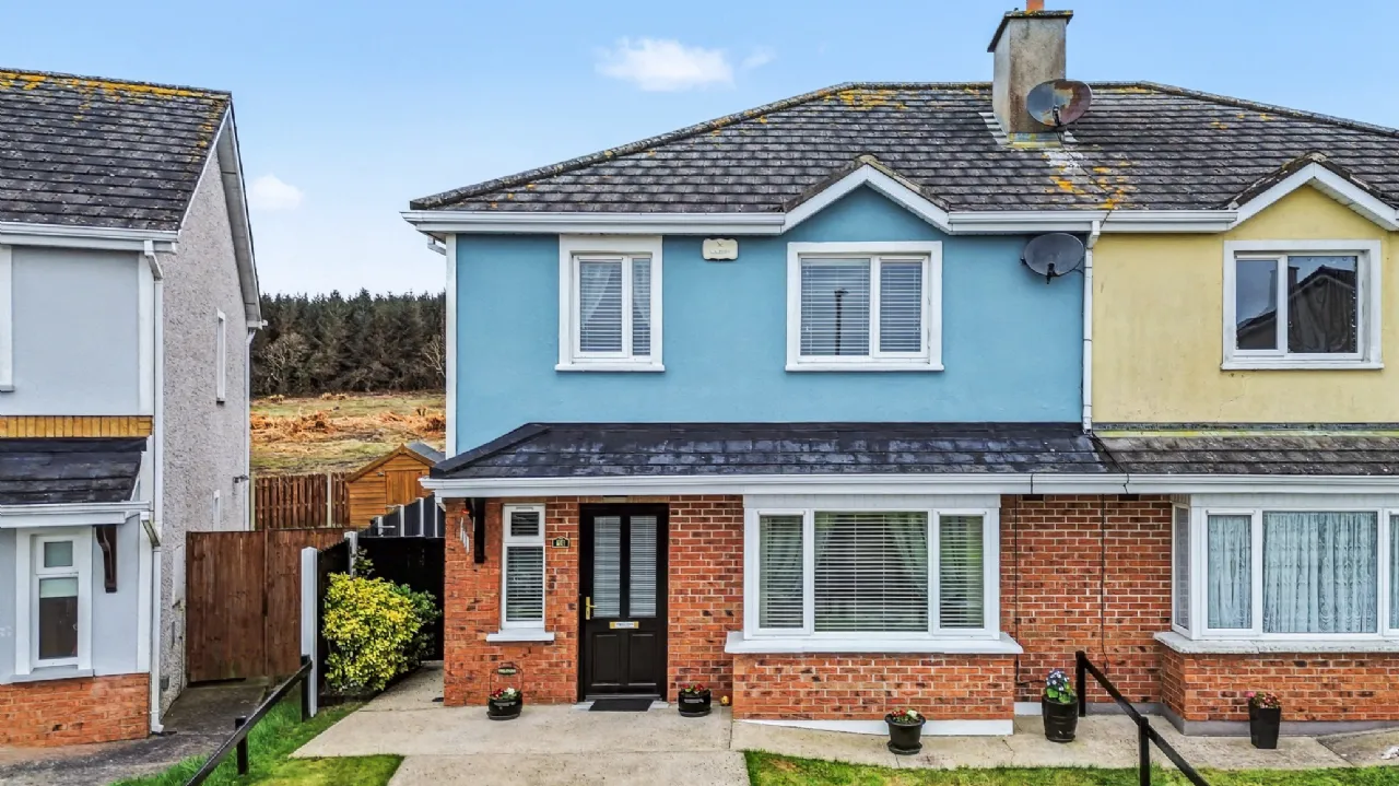 Photo of 10 The Parade, Riverchapel, Gorey, County Wexford, Y25T2N1