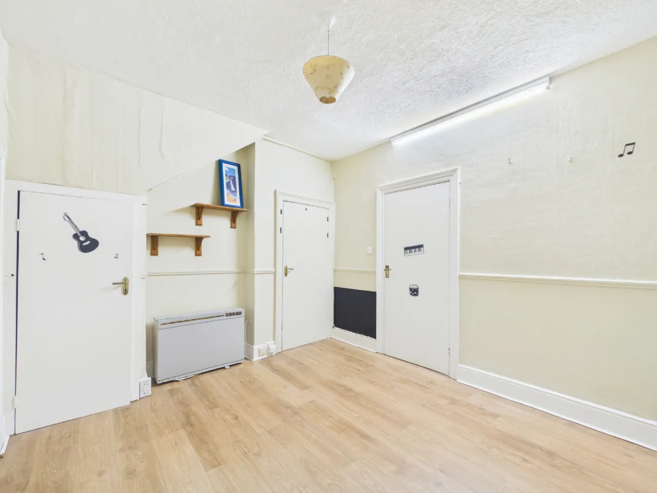 Photo of 2 Suirside Place, Thurles, Co. Tipperary, E41 WK63