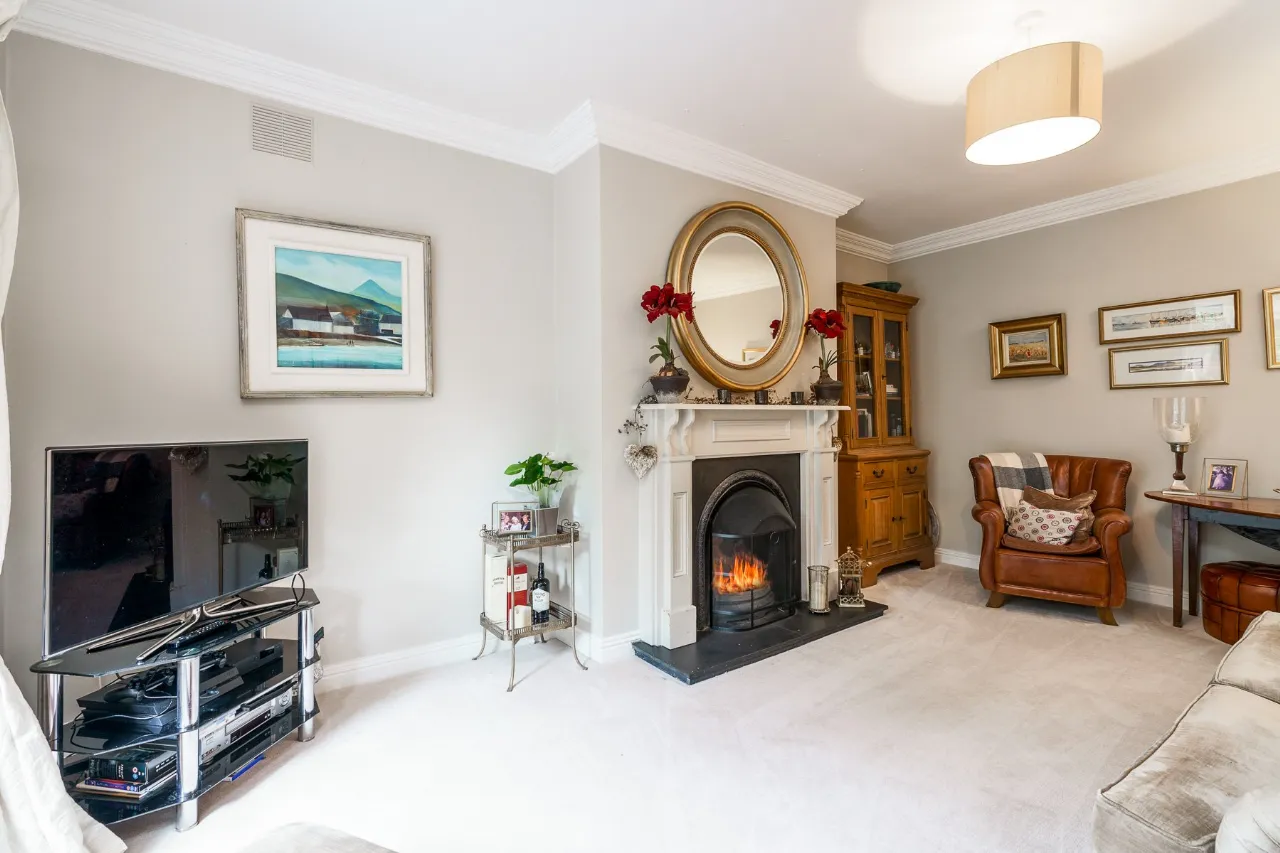 Photo of 10 Kentfield, Shankill, Dublin 18, D18 KX02