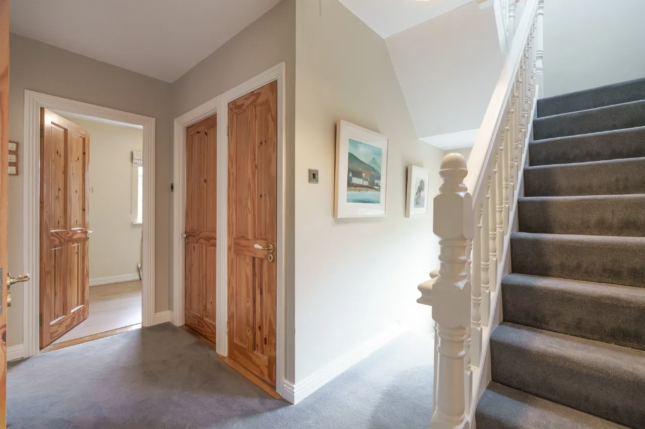 Photo of 10 Kentfield, Shankill, Dublin 18, D18 KX02