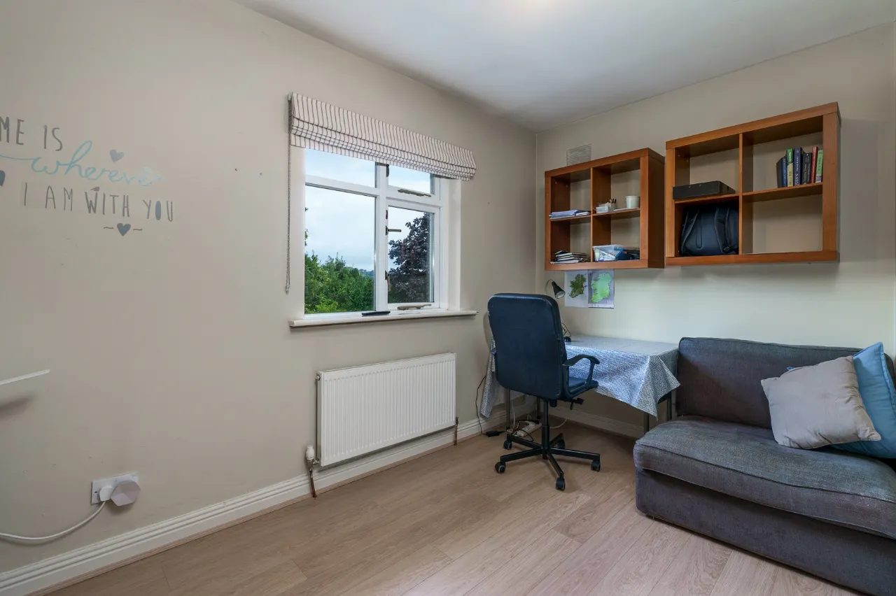 Photo of 10 Kentfield, Shankill, Dublin 18, D18 KX02