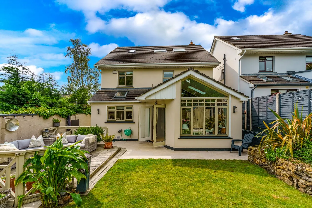 Photo of 10 Kentfield, Shankill, Dublin 18, D18 KX02