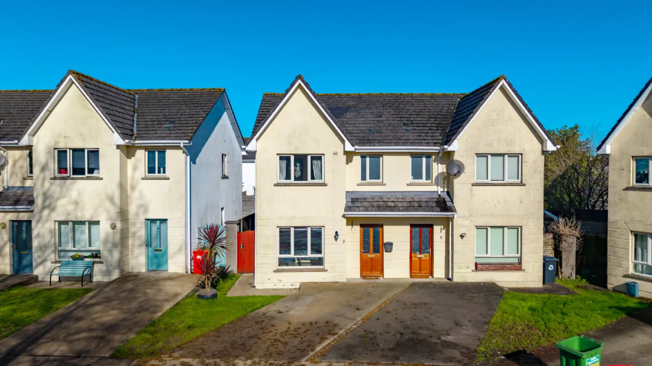 Photo of 5 Sweetbriar, Thomas Street, Clonmel, Co. Tipperary, E91 K7H7