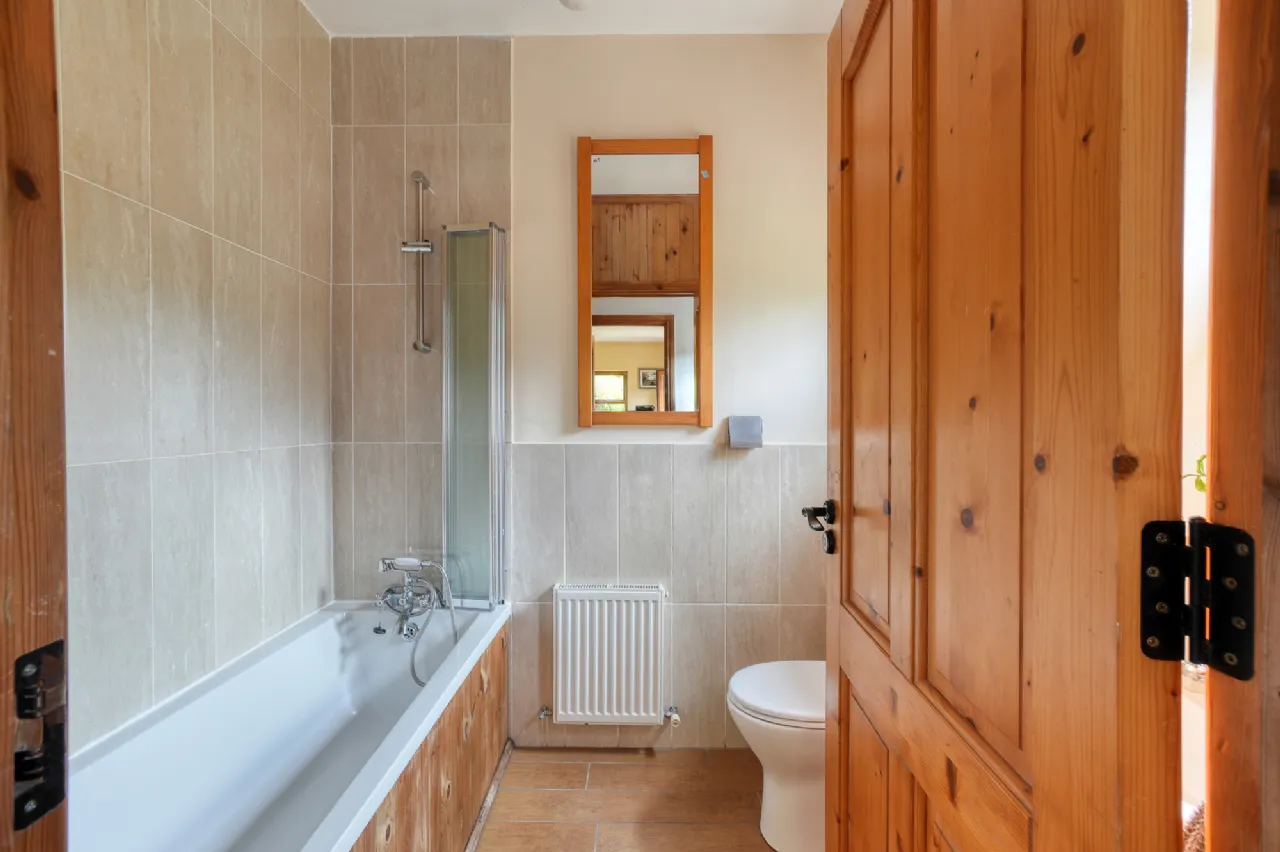 Photo of Ballindoolin, Edenderry, Co. Kildare, R45DK35