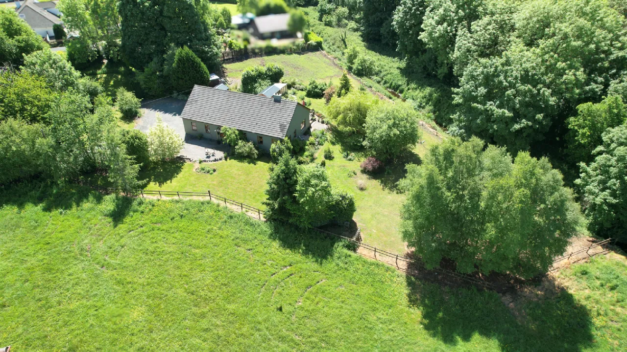 Photo of Ballindoolin, Edenderry, Co. Kildare, R45DK35