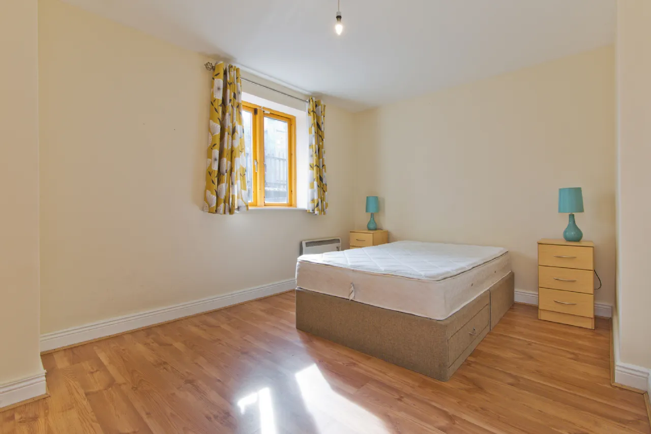 Photo of Apt 8, Block 3, Steevens Gate, 126/127 Steeven's Gate Apartments, James's Street, Dublin 8, D08 X857