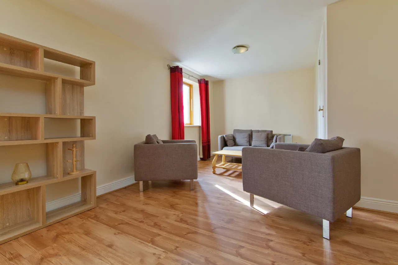 Photo of Apt 8, Block 3, Steevens Gate, 126/127 Steeven's Gate Apartments, James's Street, Dublin 8, D08 X857