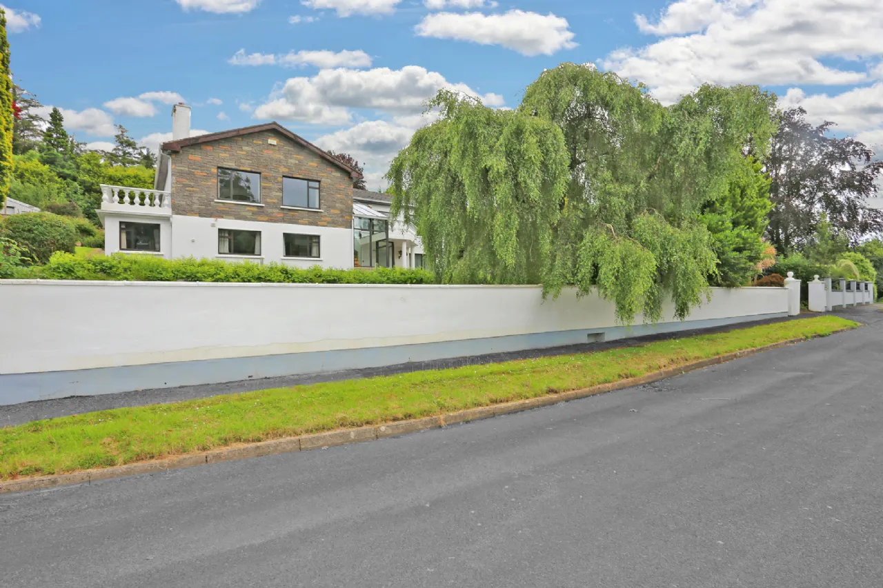 Photo of 15 Tullyvarraga Hill, Shannon, Clare, V14EY40
