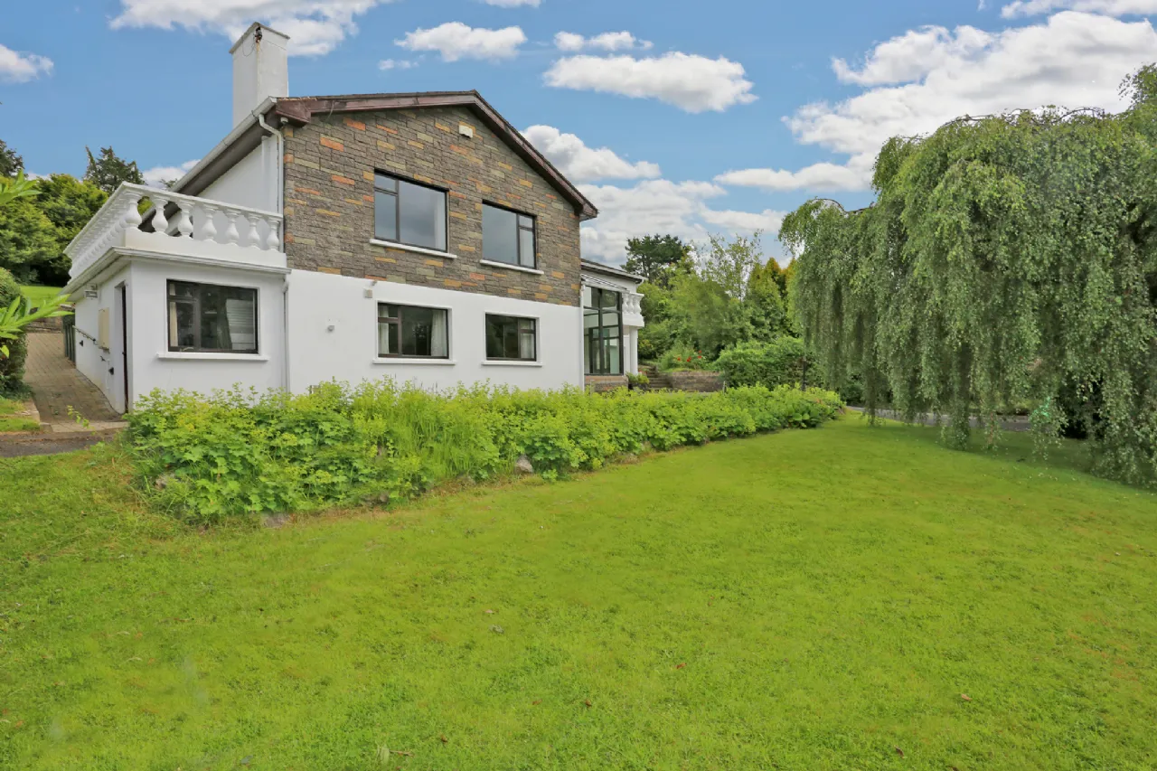 Photo of 15 Tullyvarraga Hill, Shannon, Clare, V14EY40