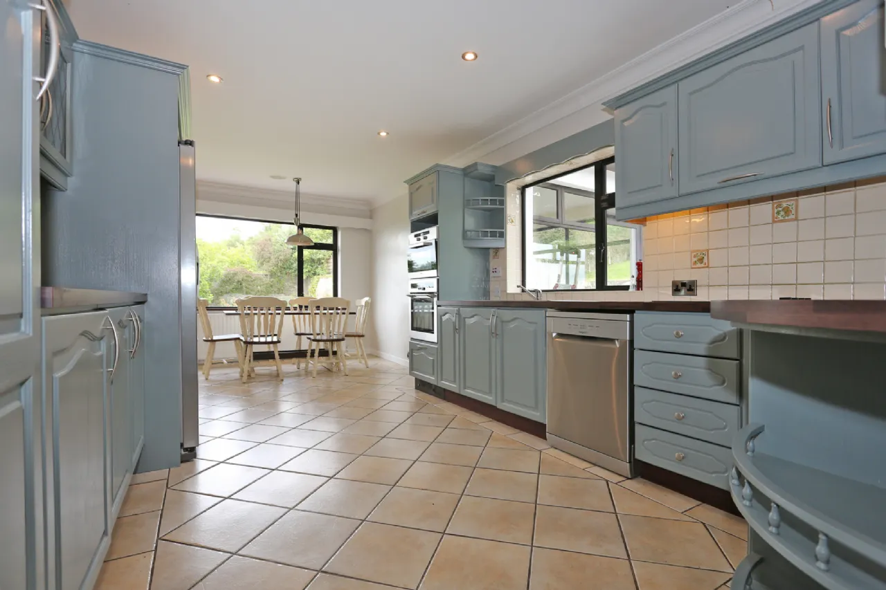 Photo of 15 Tullyvarraga Hill, Shannon, Clare, V14EY40