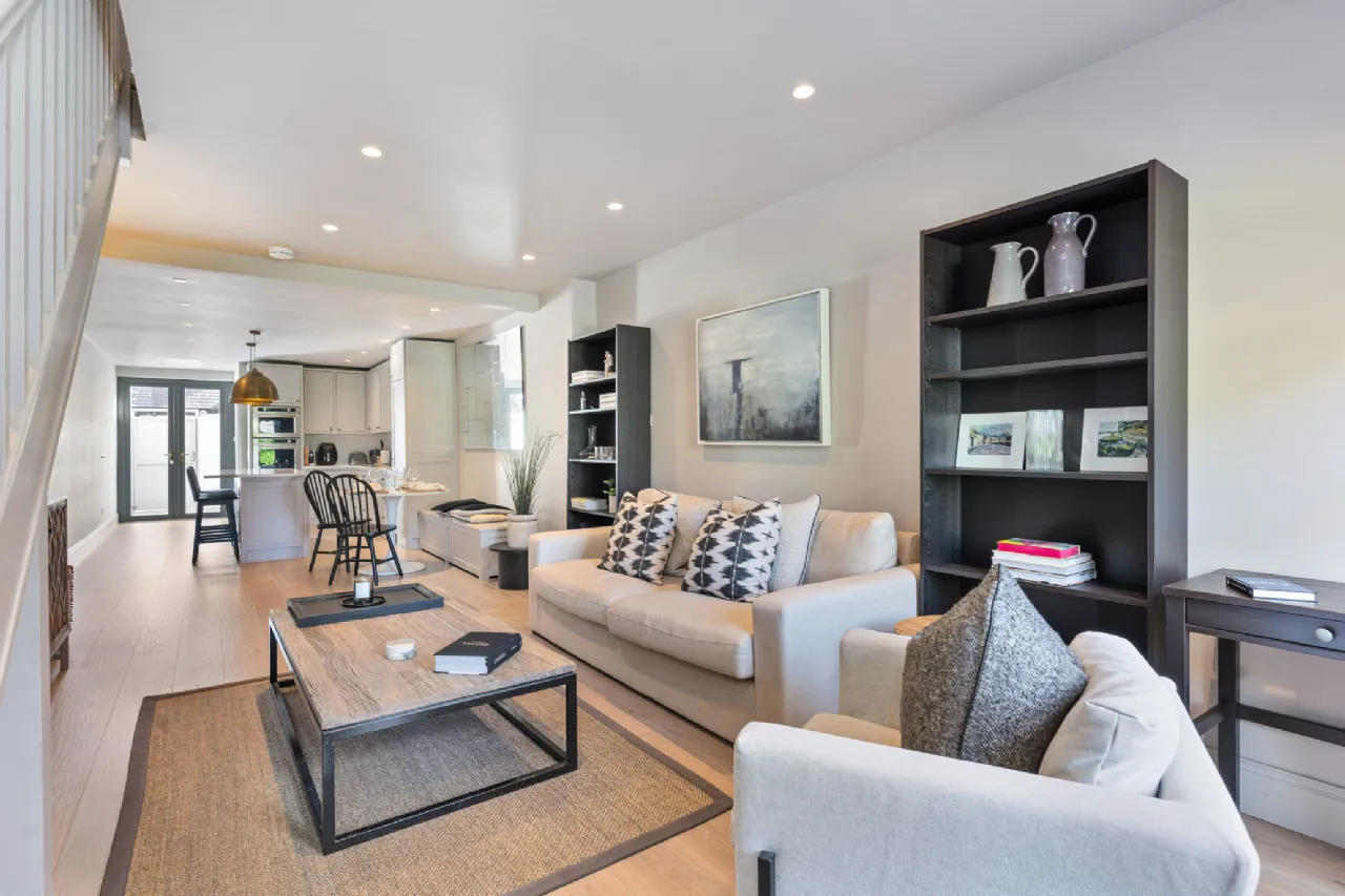 Photo of 35 Aikenhead Terrace, Ringsend, Dublin 4, D04 K003