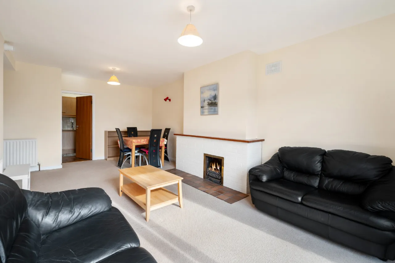 Photo of 19 Gilford Pines, Sandymount, Dublin 4, D04 YD52