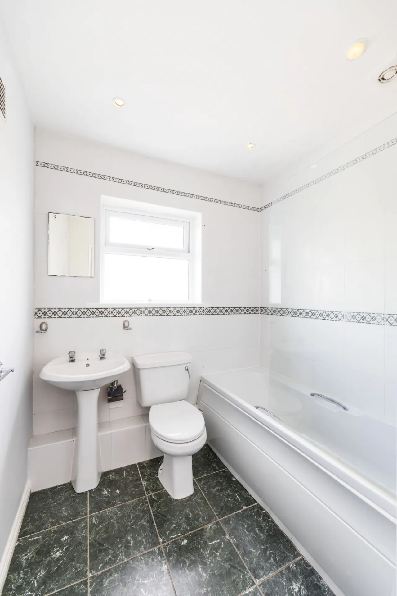 Photo of 72 Admiral Park, Baldoyle, Dublin 13, D13 X2T3