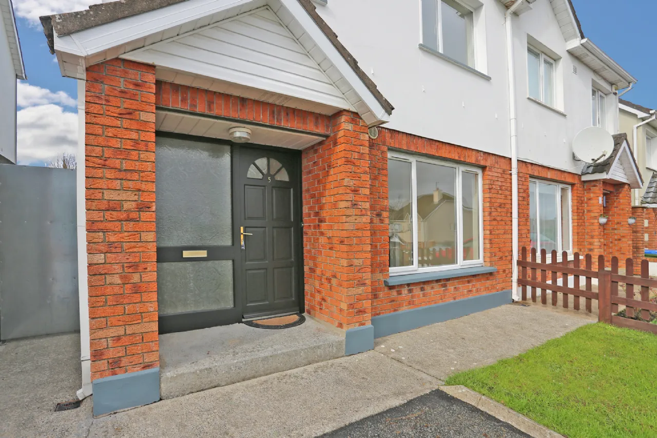 Photo of 5 Oakwood, Sixmilebridge, Clare, V95AE76