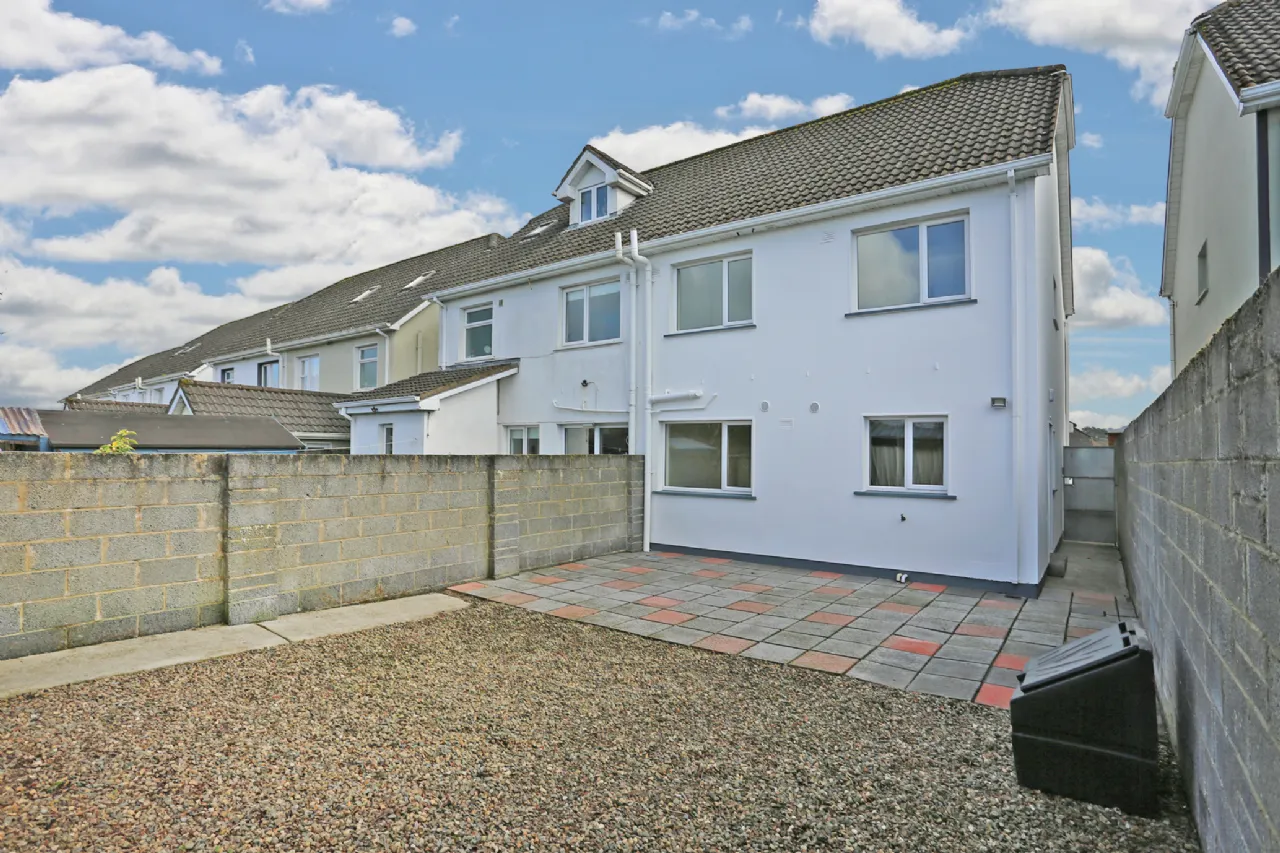 Photo of 5 Oakwood, Sixmilebridge, Clare, V95AE76